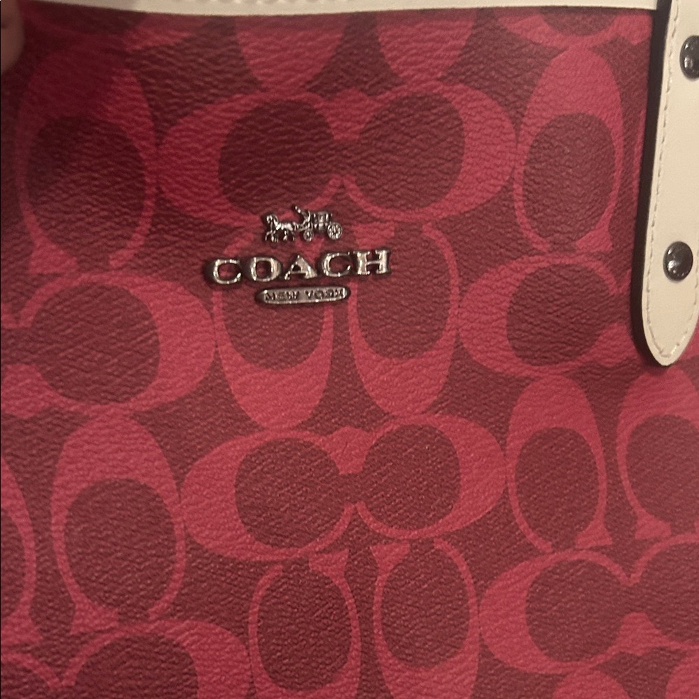 Coach Red Signature Tote Bag - Picture 2 of 4